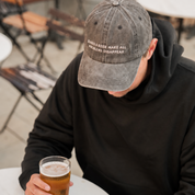 Czarna czapka dżinsowa - Barks & Beer Make All Problems Disappear 